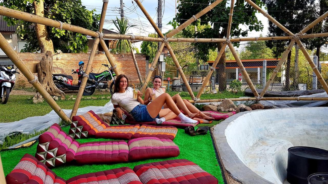 Brick House Hostel Pai Buitenkant foto