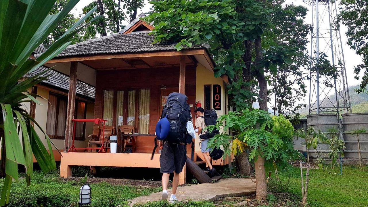 Brick House Hostel Pai Buitenkant foto