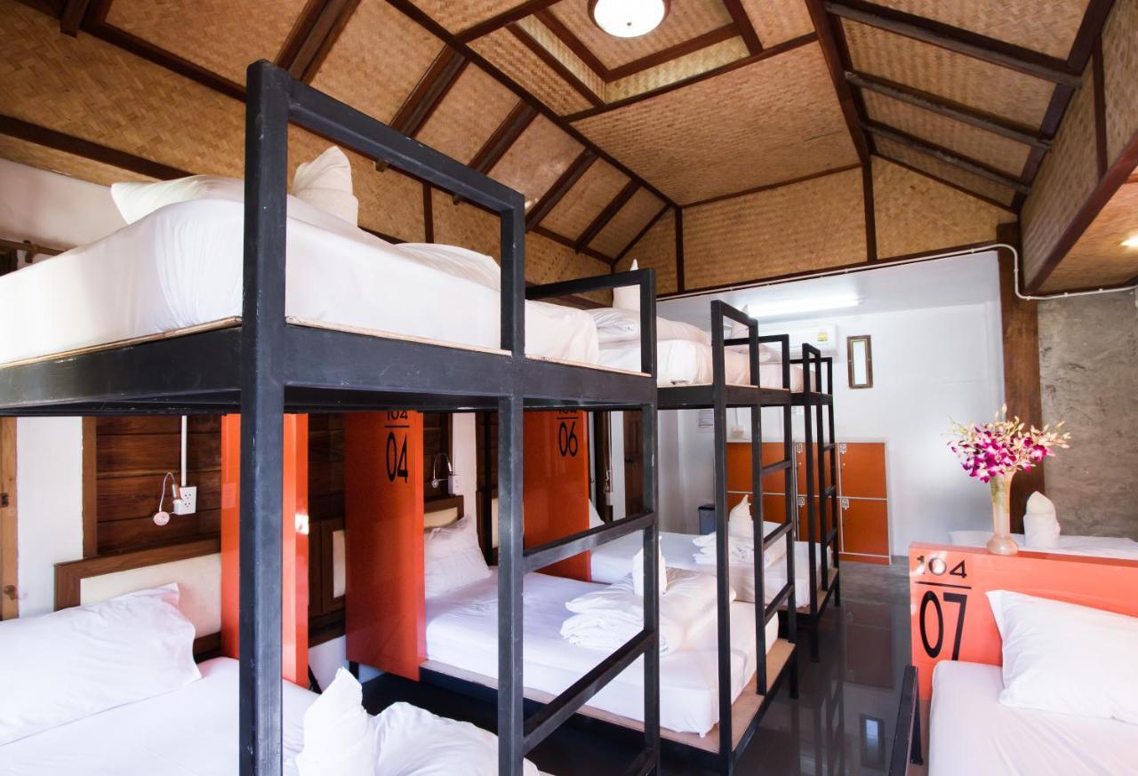 Brick House Hostel Pai Buitenkant foto